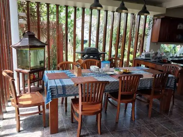 Dining table Villa Alcheringa Dining table Villa Alcheringa