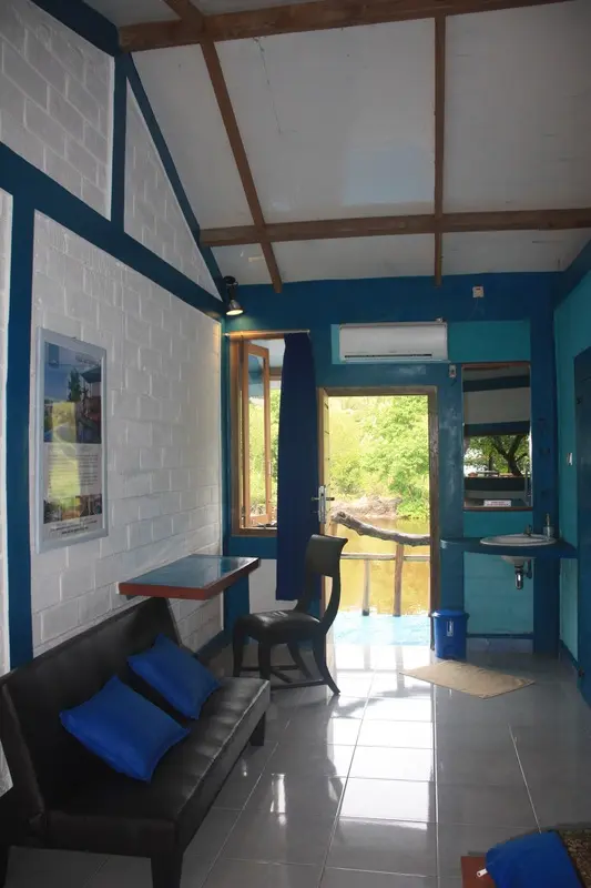 ruang santai cendana family cottage