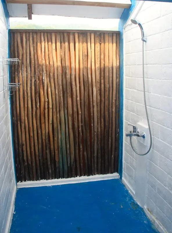 shower cendana family cottage